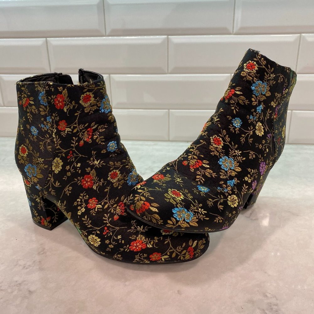 Diba Brodie Satin Embroidered Chunky Heeled Boots